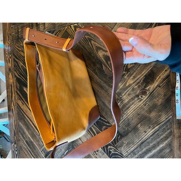 Leather Concealed Carry Shoulder Bag Purse Minimalist Classy Western Cowgirl - Picture 15 of 16